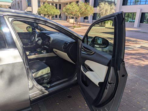 Used 2024 Lexus NX 250 FWD image 10