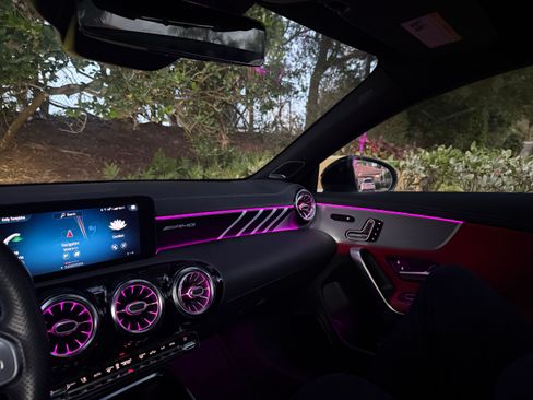 Used 2021 Mercedes-Benz CLA 35 AMG 4MATIC image 17