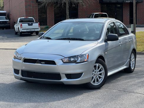 Used 2011 Mitsubishi Lancer ES image 1
