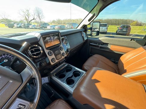 Used 2014 Ford F350 Platinum image 21