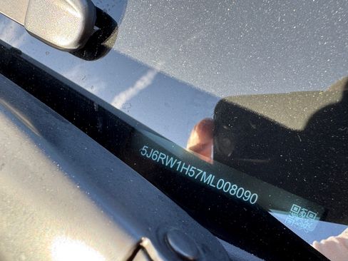 Used 2021 Honda CR-V EX image 15