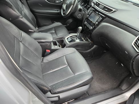 Used 2014 Nissan Rogue SL w/ SL Premium Package image 14