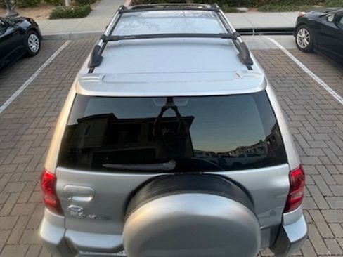 Used 2005 Toyota RAV4 2WD image 15