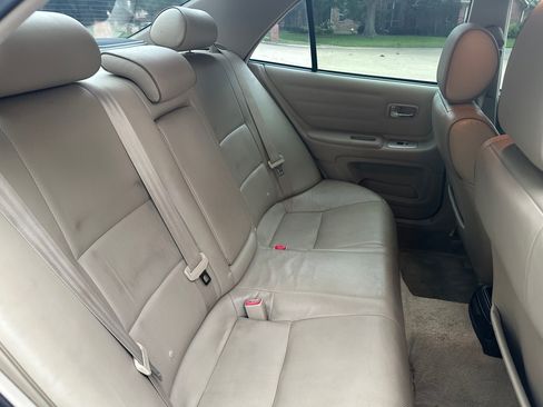 Used 2005 Lexus IS 300 RWD image 13