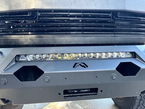 Used 2018 RAM 2500 Tradesman w/ Chrome Appearance Group image 10