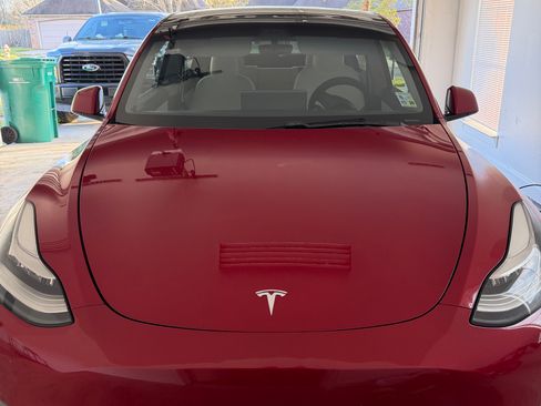 Used 2021 Tesla Model Y Long Range image 5