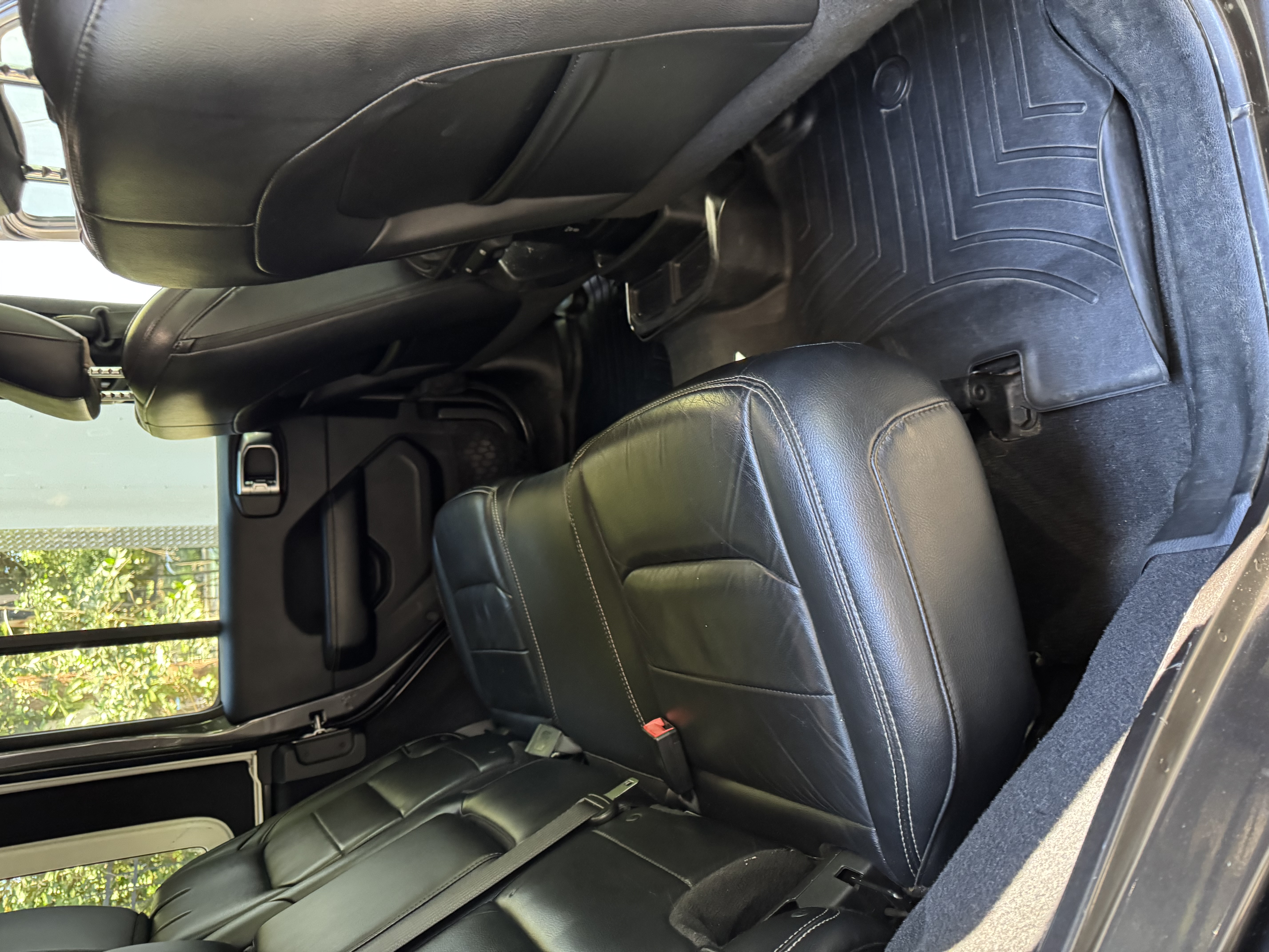 Used 2018 Jeep Wrangler Unlimited Sahara w/ Dual Top Group AWD/4WD image 19