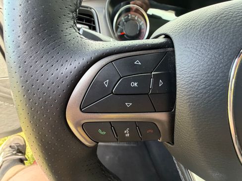 Used 2019 Dodge Challenger R/T Scat Pack w/ Driver Convenience Group image 17