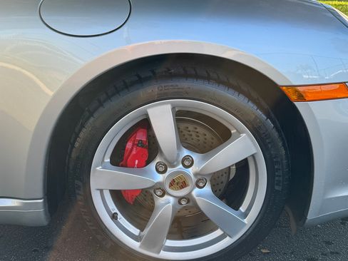 Used 2006 Porsche Cayman S image 8