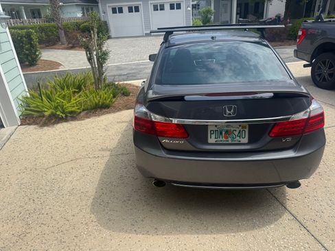 Used 2014 Honda Accord EX-L image 2