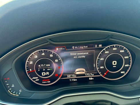 Used 2018 Audi Q5 Prestige w/ Prestige Package image 5