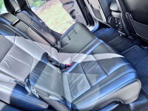 Used 2011 Jeep Grand Cherokee Limited w/ Trailer Tow Group IV image 16