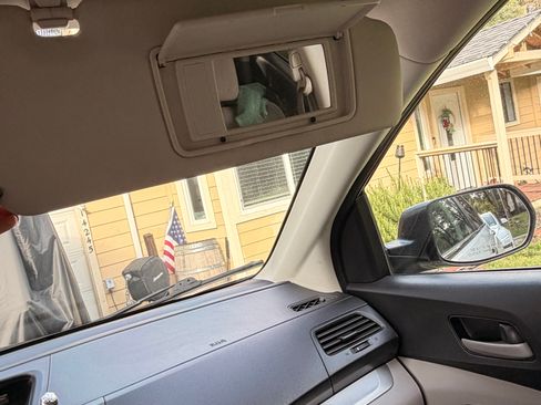 Used 2013 Honda CR-V LX image 19