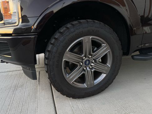 Used 2020 Ford F150 XLT w/ Equipment Group 302A Luxury image 12