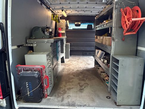 Used 2020 Mercedes-Benz Sprinter 2500 image 17