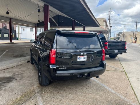 Used 2017 Chevrolet Tahoe LS image 6