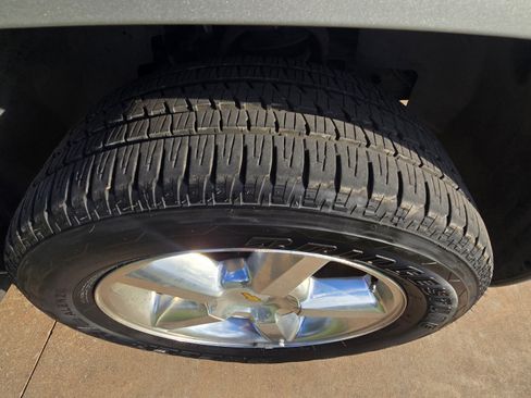 Used 2014 Chevrolet Tahoe LTZ image 21