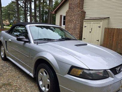 Used 2001 Ford Mustang Premium