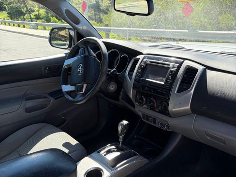 Used 2013 Toyota Tacoma 2WD Access Cab w/ SR5 Pkg image 14