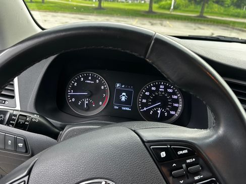 Used 2016 Hyundai Tucson Sport FWD image 17