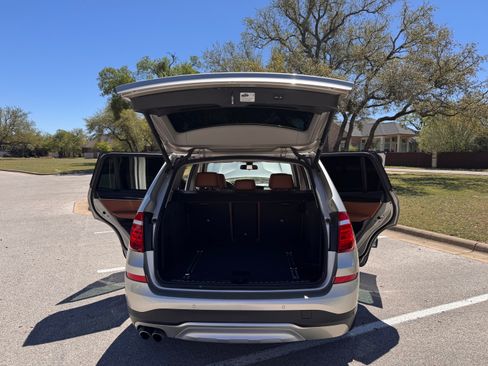 Used 2015 BMW X3 xDrive28i image 10