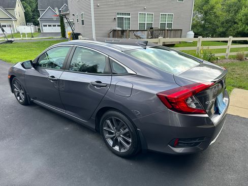 Used 2021 Honda Civic EX-L image 15