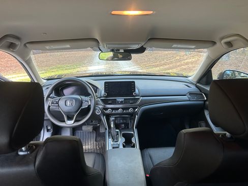 Used 2021 Honda Accord LX image 16
