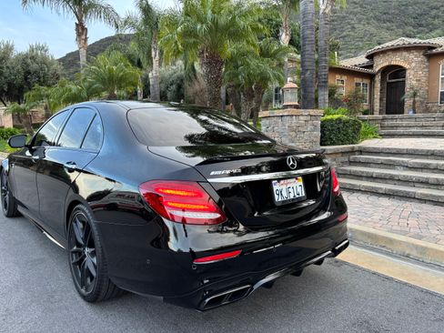 Used 2018 Mercedes-Benz E 63 AMG S image 5