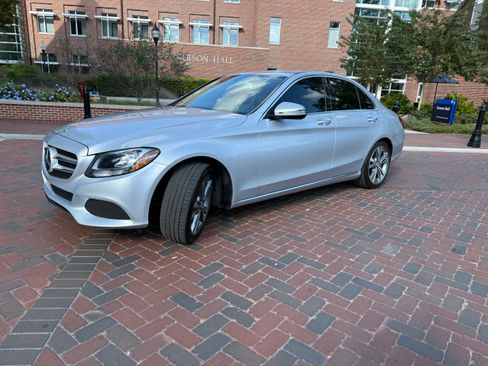 Used 2016 Mercedes-Benz C 300 Sedan image 1