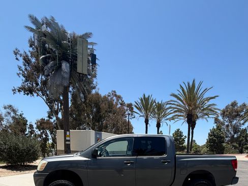 Used 2007 Nissan Titan XE RWD image 6