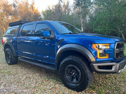 Used 2018 Ford F150 Raptor w/ Equipment Group 802A Luxury image 1