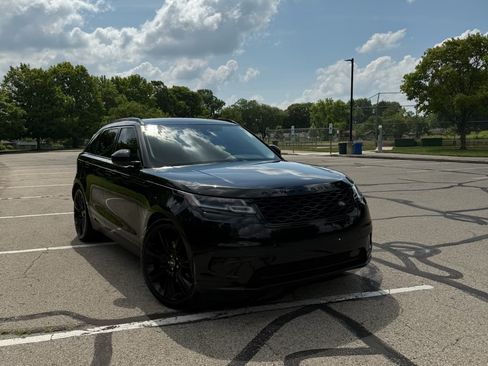 Used 2019 Land Rover Range Rover Velar S AWD/4WD image 12