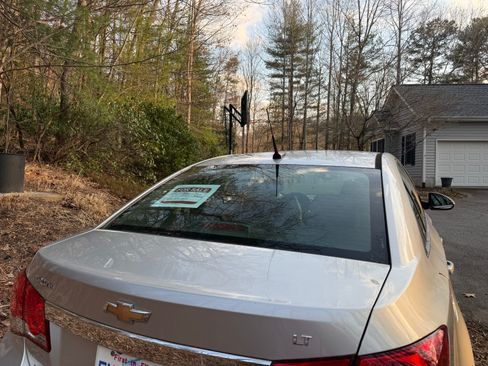 Used 2014 Chevrolet Cruze LT w/ All-Star Edition image 6