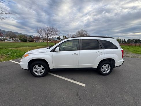 Used 2007 Suzuki XL7 Luxury image 1