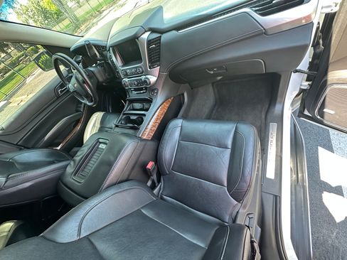 Used 2015 Chevrolet Tahoe LTZ image 12
