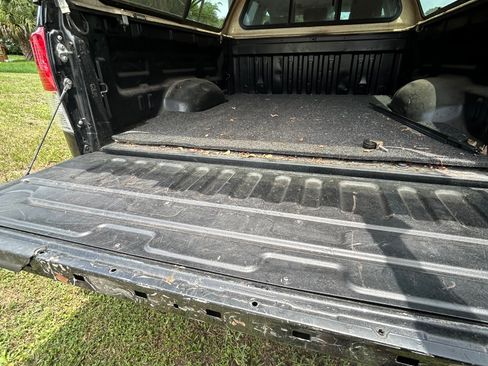 Used 2013 Toyota Tundra 4x4 Double Cab image 10