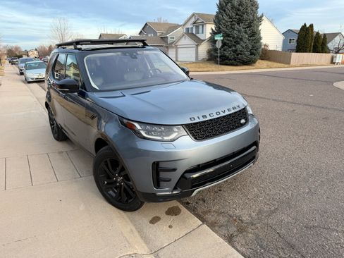 Used 2019 Land Rover Discovery HSE Luxury image 4