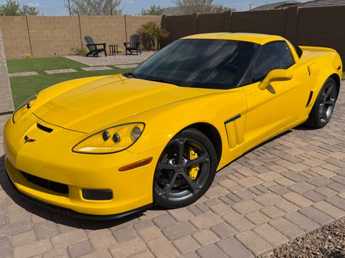 Used 2012 Chevrolet Corvette Grand Sport w/ 3LT Preferred Equipment Group RWD image 1