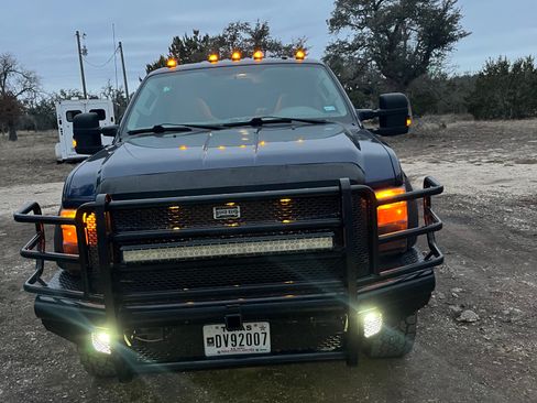 Used 2008 Ford F250 XL image 4