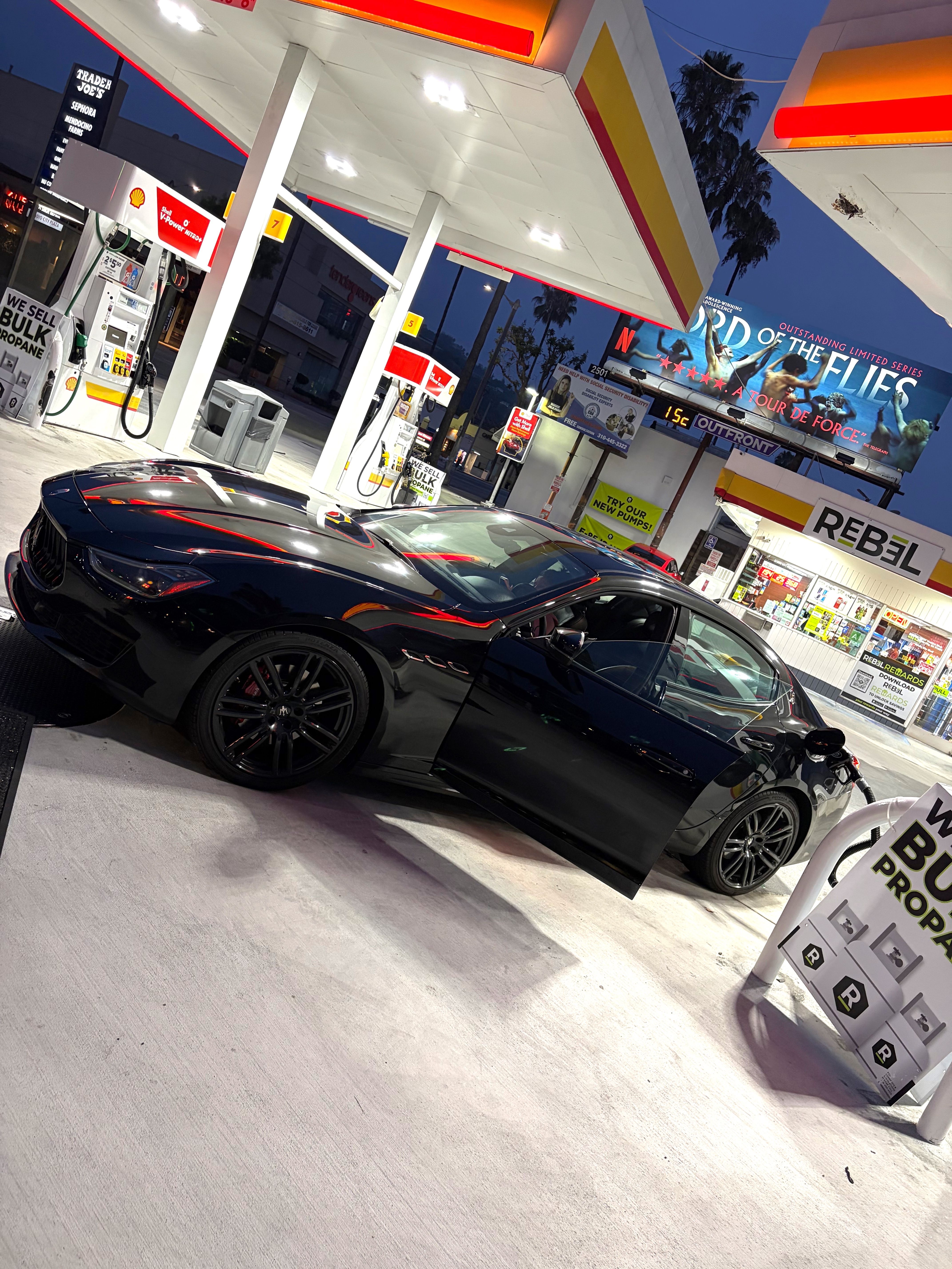 Used 2018 Maserati Ghibli RWD image 1