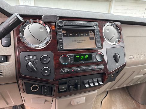 Used 2008 Ford F350 Lariat image 20