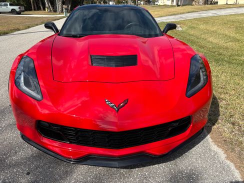 Used 2018 Chevrolet Corvette Grand Sport image 17