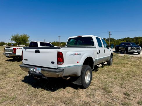 Used 1999 Ford F350 4x4 Crew Cab DRW Super Duty image 4
