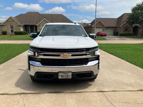 Used 2019 Chevrolet Silverado 1500 LT w/ Convenience Package RWD image 10