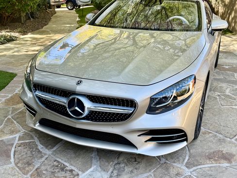Used 2019 Mercedes-Benz S 560 Cabriolet image 30