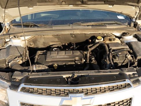 Used 2011 Chevrolet Cruze LT FWD image 8