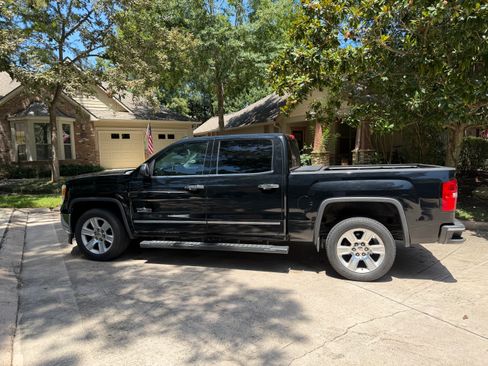 Used 2014 GMC Sierra 1500 SLT RWD image 2