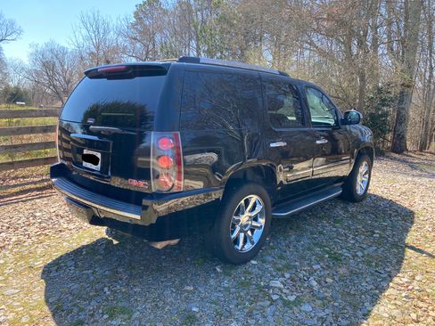 Used 2012 GMC Yukon Denali image 15
