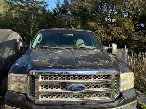 Used 2003 Ford F350 XLT image 9