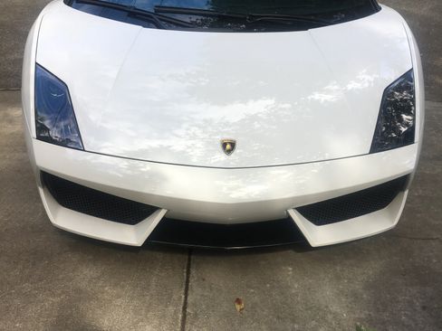 Used 2011 Lamborghini Gallardo LP 550-2 Bicolore RWD image 8